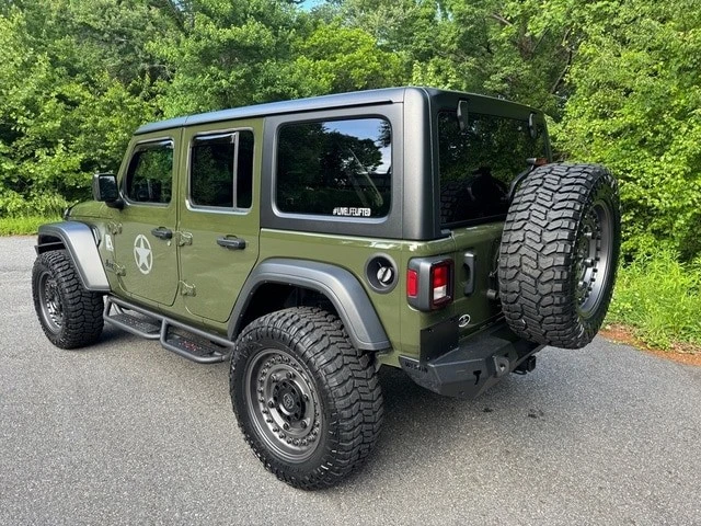 2024 Jeep JL Wrangler - Image 8 of 30