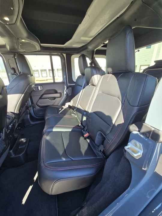 2024 Jeep JL Wrangler - Image 6 of 18
