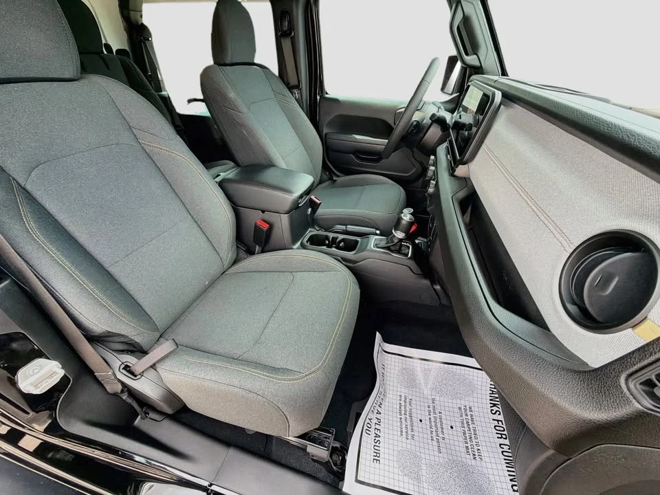 2024 Jeep JL Wrangler - Image 13 of 20