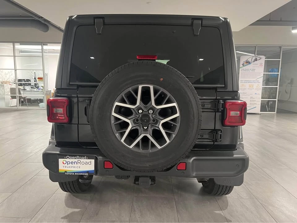 2024 Jeep JL Wrangler - Image 4 of 5