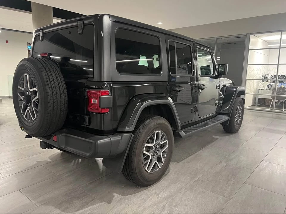 2024 Jeep JL Wrangler - Image 3 of 5