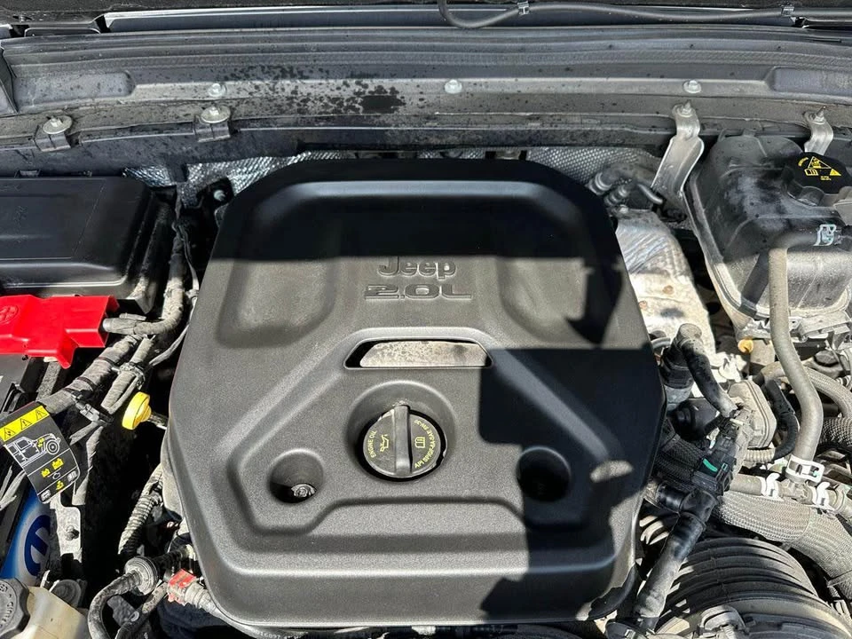 2024 Jeep JL Wrangler - Image 15 of 16