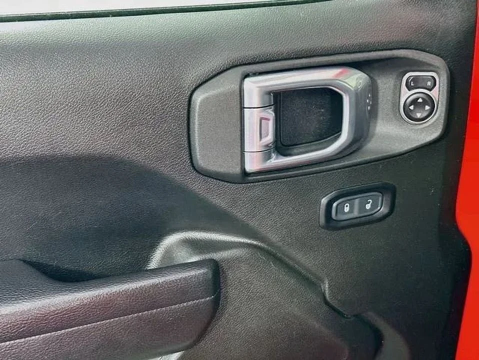 2024 Jeep JL Wrangler - Image 14 of 17