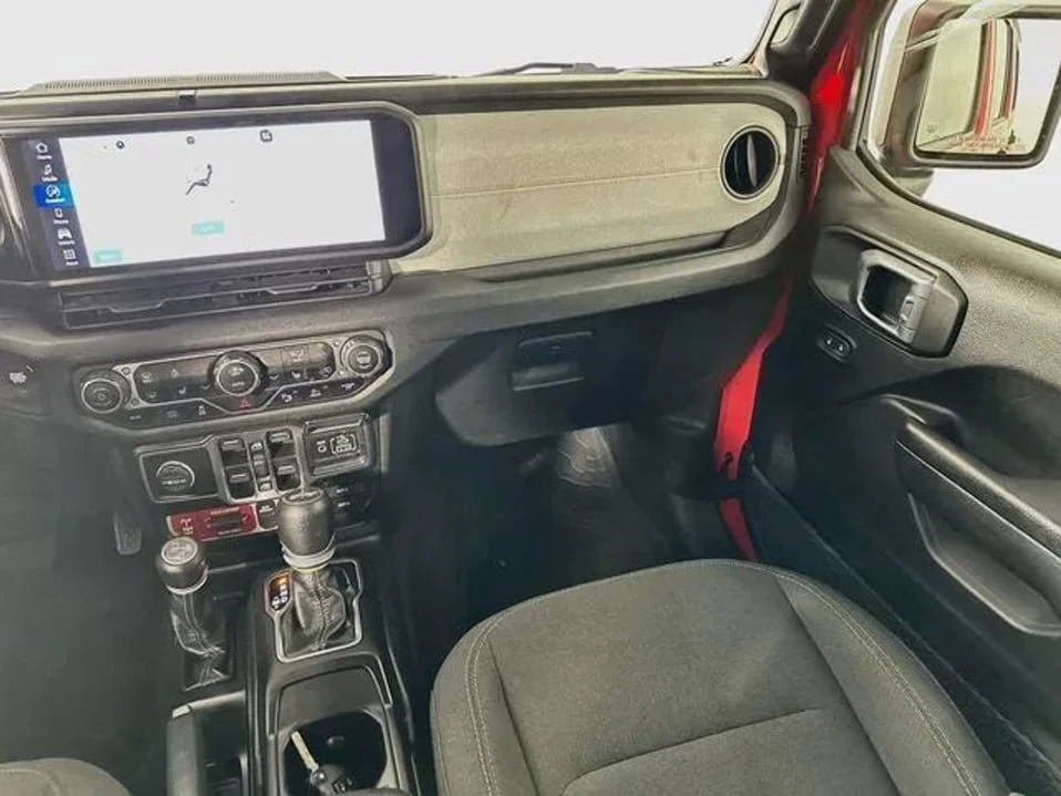 2024 Jeep JL Wrangler - Image 16 of 17