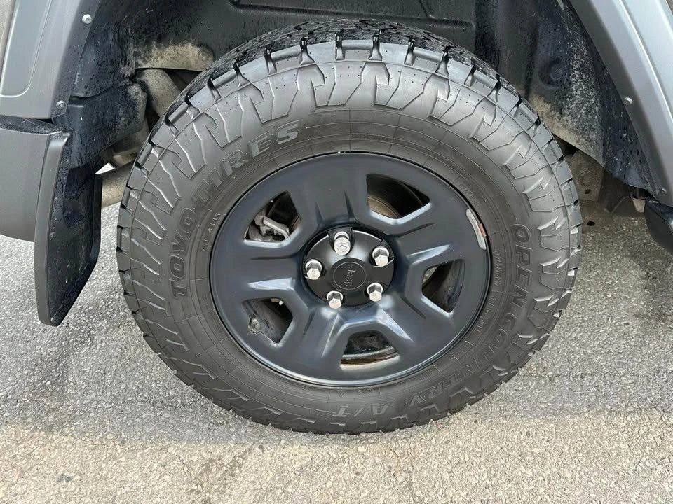 2024 Jeep JL Wrangler - Image 7 of 16