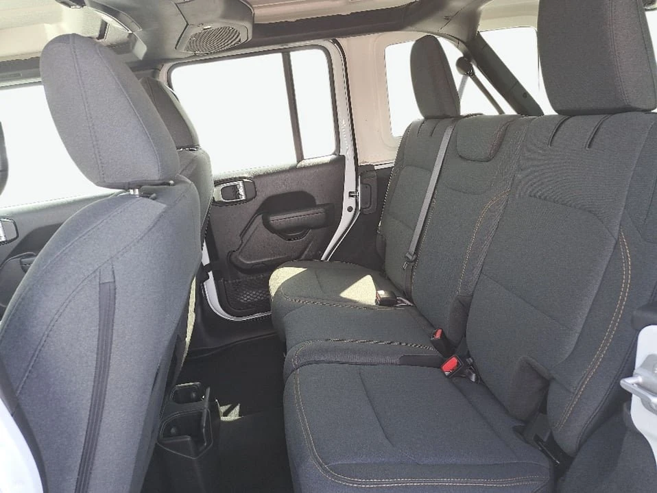 2024 Jeep JL Wrangler - Image 14 of 20
