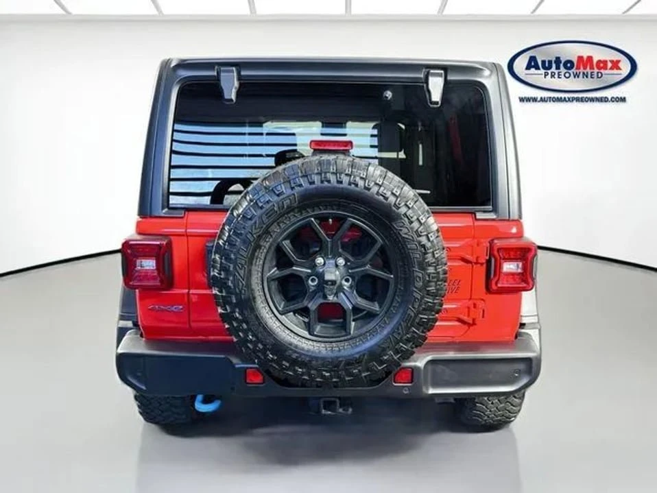 2024 Jeep JL Wrangler - Image 3 of 17