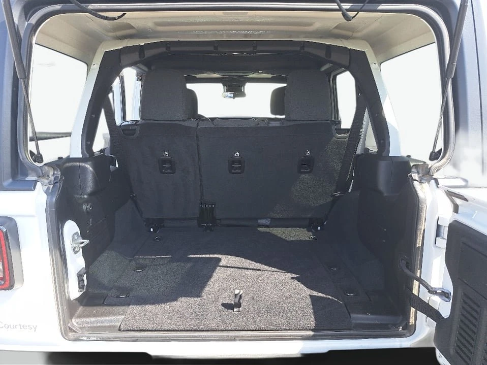 2024 Jeep JL Wrangler - Image 13 of 20