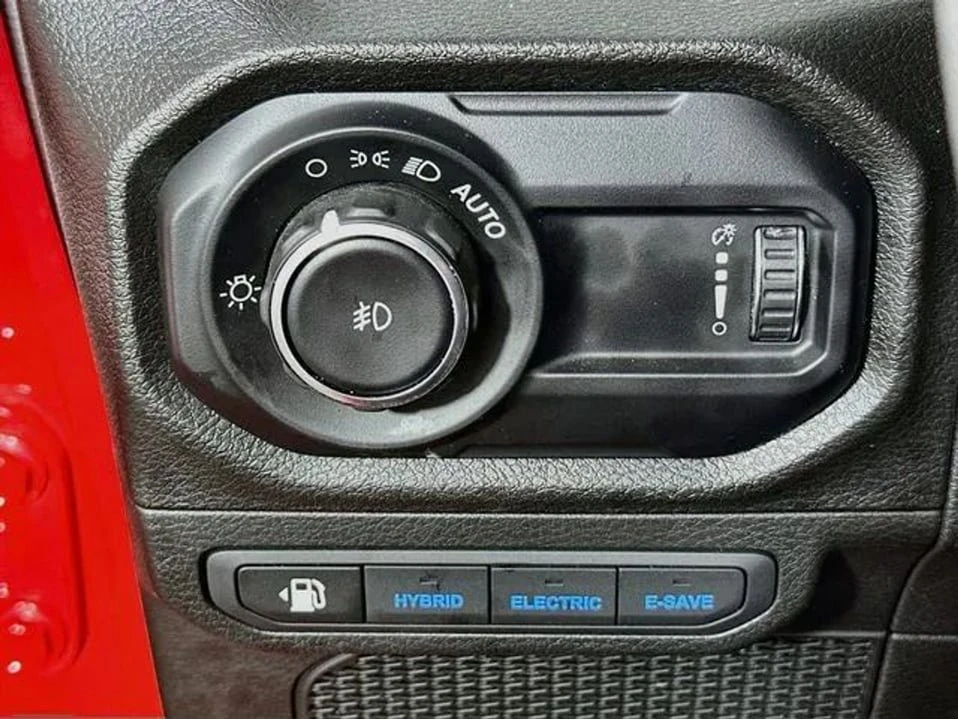 2024 Jeep JL Wrangler - Image 13 of 17