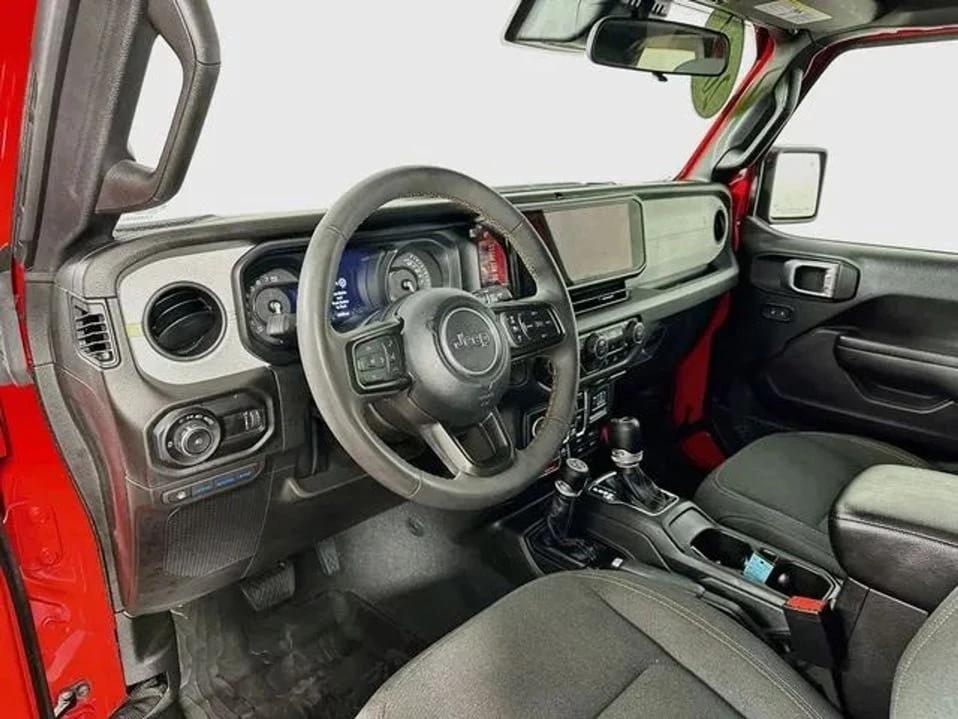 2024 Jeep JL Wrangler - Image 10 of 17