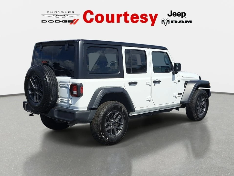 2024 Jeep JL Wrangler - Image 4 of 20