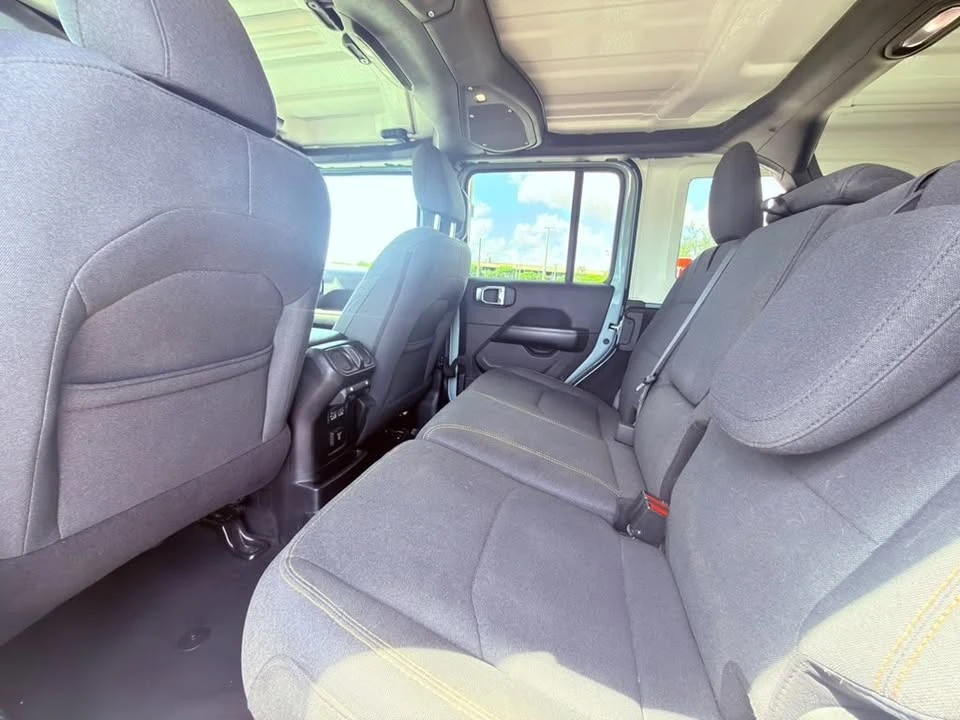 2024 Jeep JL Wrangler - Image 13 of 14
