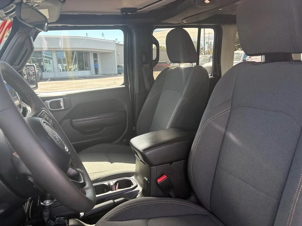 2024 Jeep JL Wrangler - Image 6 of 11