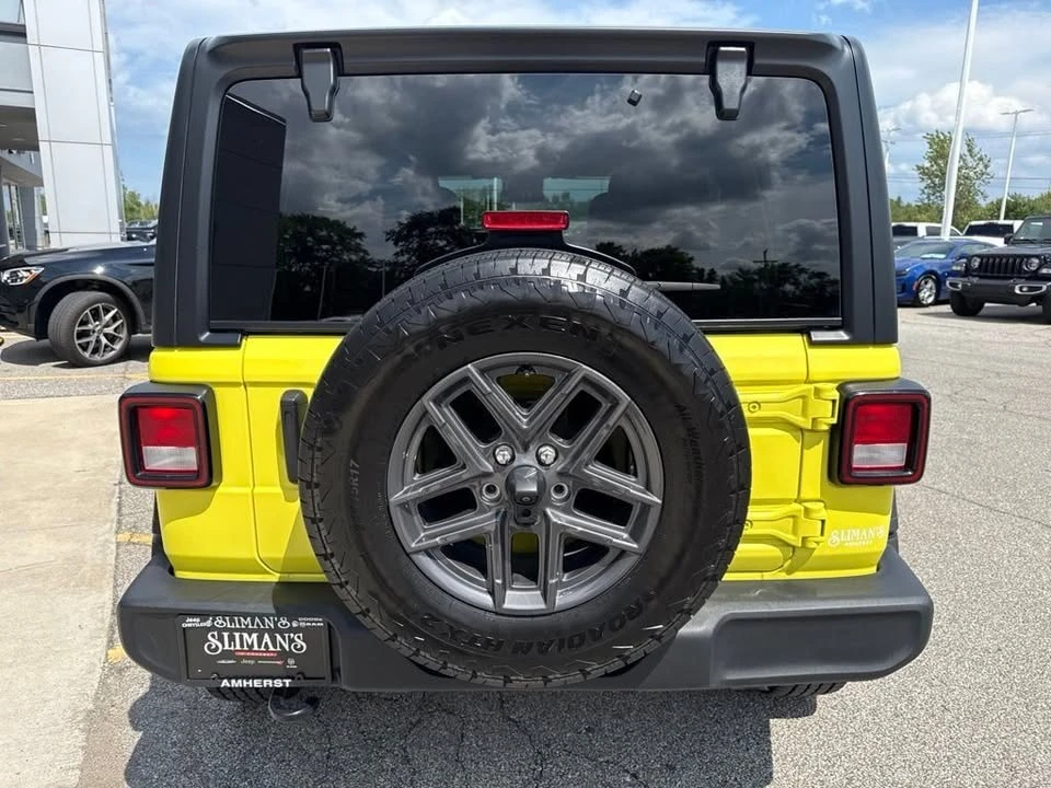 2024 Jeep JL Wrangler - Image 6 of 20