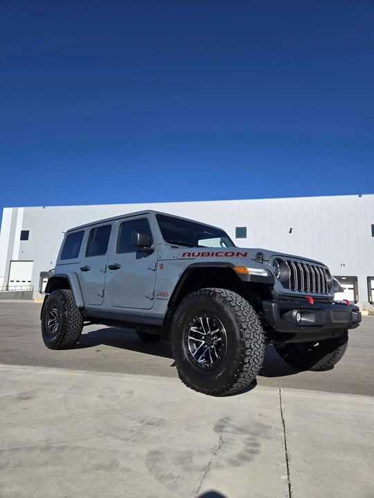 2024 Jeep JL Wrangler - Image 12 of 18