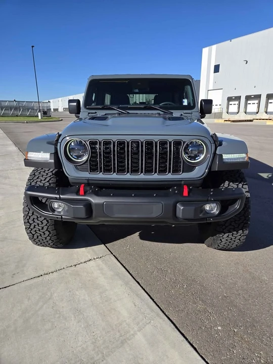 2024 Jeep JL Wrangler - Image 13 of 18