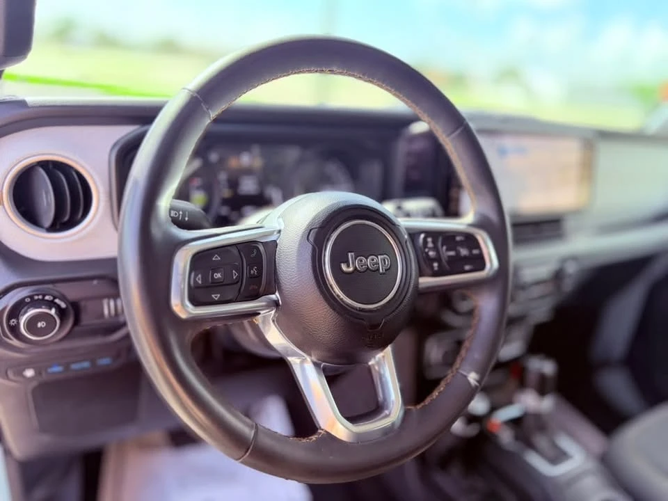 2024 Jeep JL Wrangler - Image 12 of 14