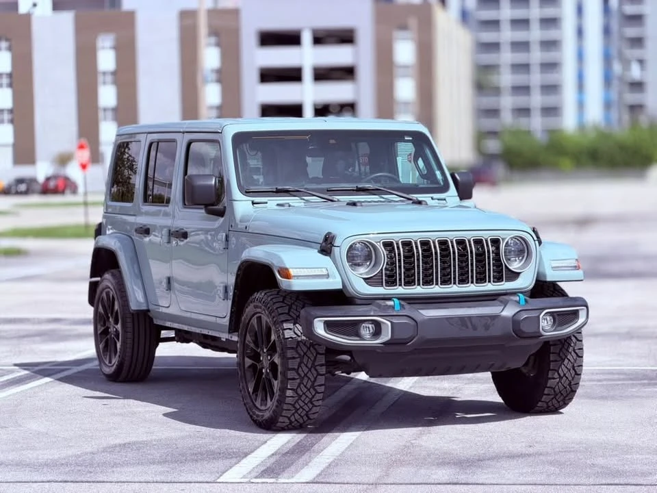 2024 Jeep JL Wrangler - Image 3 of 14