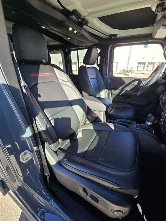 2024 Jeep JL Wrangler - Image 16 of 18