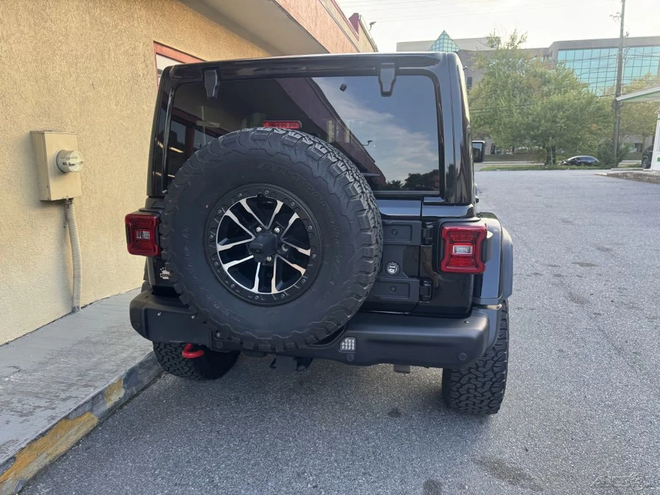 2024 Jeep JL Wrangler Rubicon 392 - Image 22 of 24