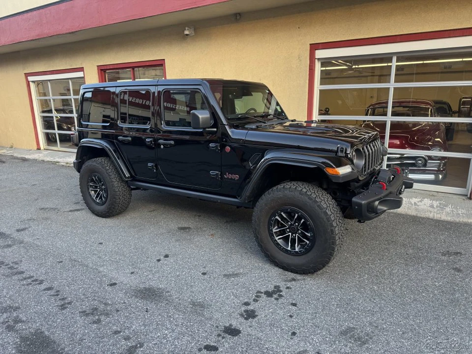 2024 Jeep JL Wrangler Rubicon 392 - Image 6 of 24