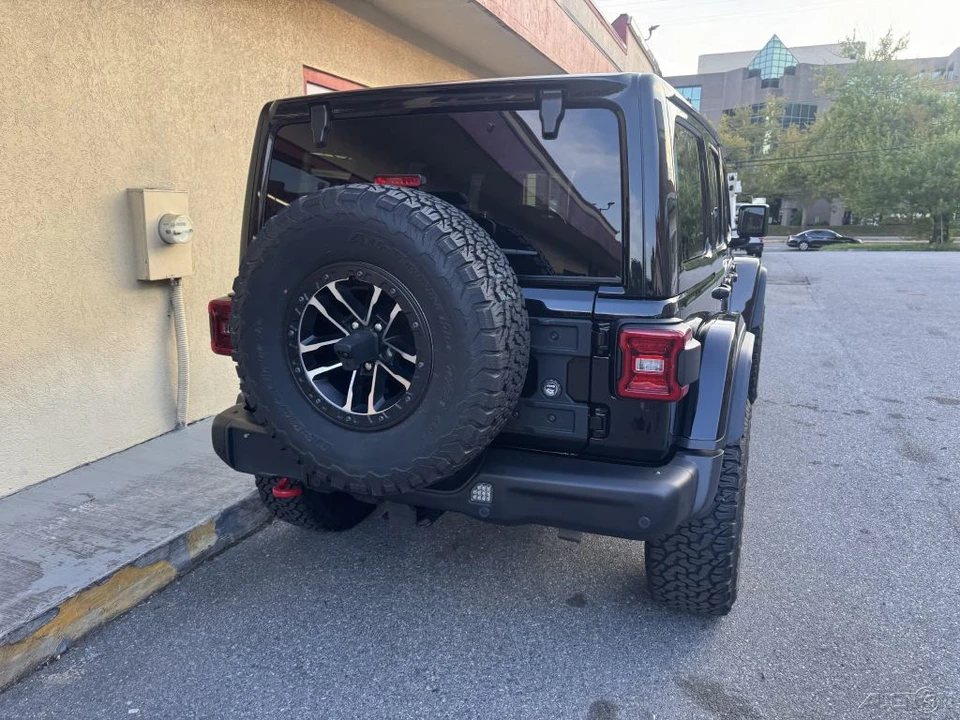 2024 Jeep JL Wrangler Rubicon 392 - Image 21 of 24