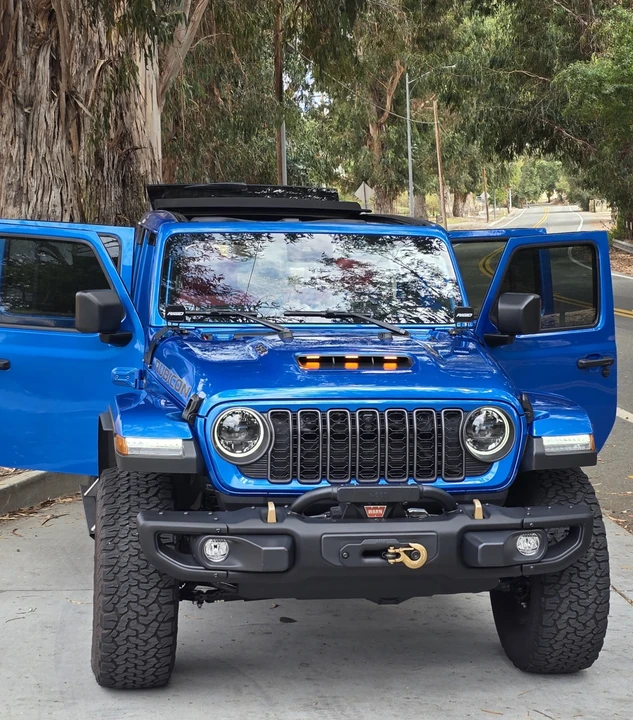 2024 Jeep JL Wrangler - Image 10 of 18