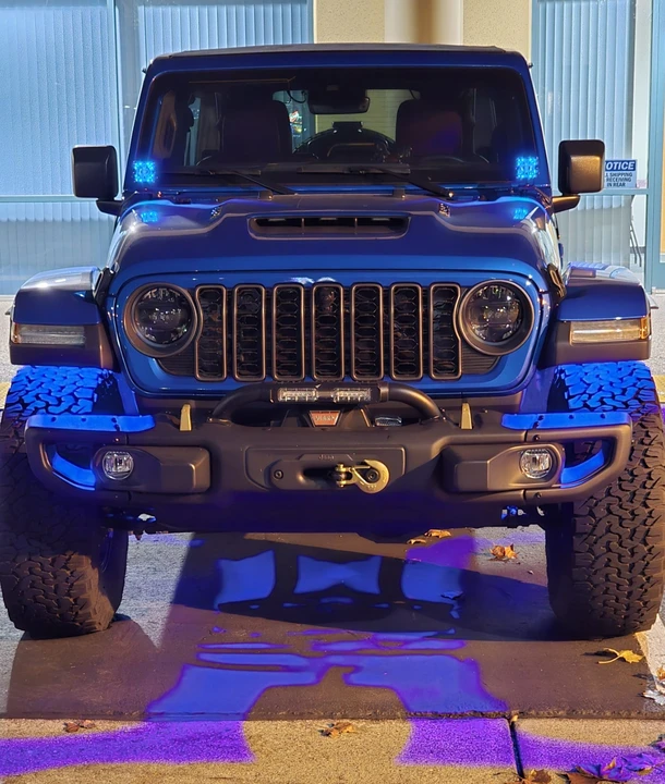 2024 Jeep JL Wrangler - Image 16 of 18