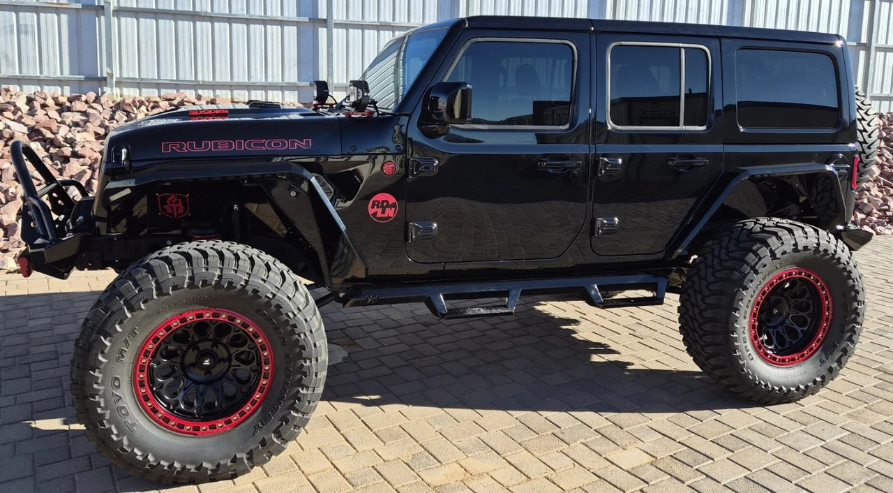 2024 Jeep JL Wrangler - Image 2 of 6