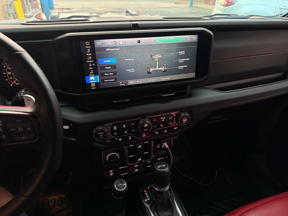 2024 Jeep JL Wrangler - Image 21 of 21