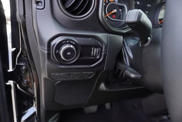 2024 Jeep JL Wrangler - Image 30 of 31
