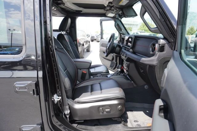 2024 Jeep JL Wrangler - Image 25 of 31