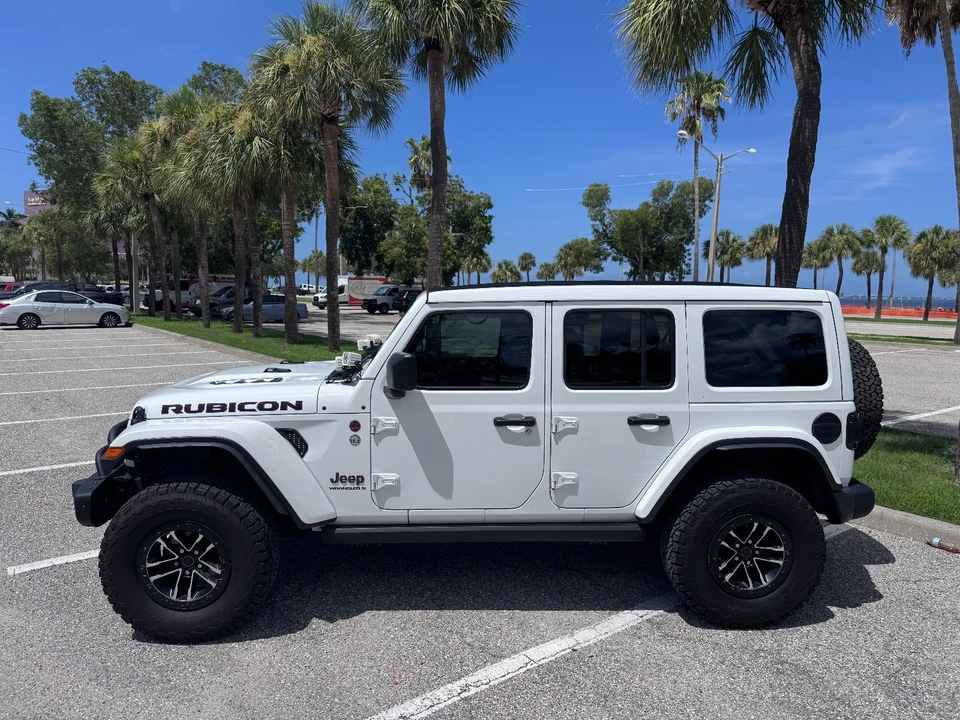 2024 Jeep JL Wrangler Rubicon 392 - Image 4 of 30