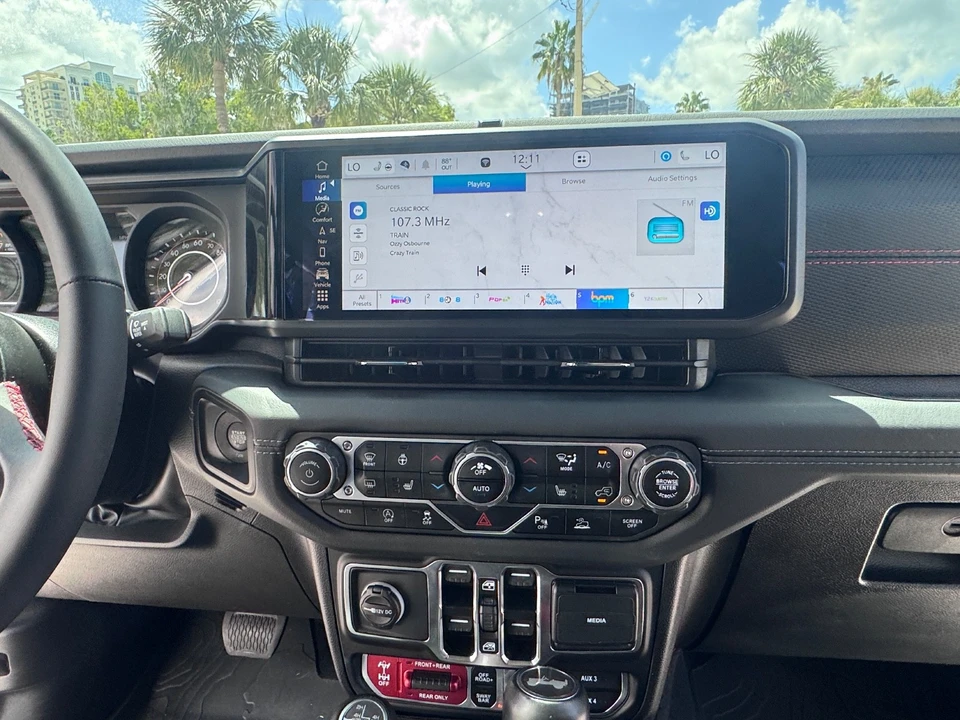 2024 Jeep JL Wrangler Rubicon 392 - Image 18 of 30