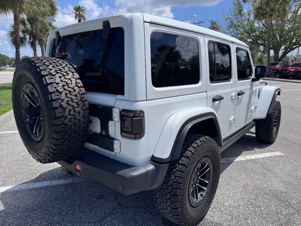 2024 Jeep JL Wrangler Rubicon 392 - Image 6 of 30