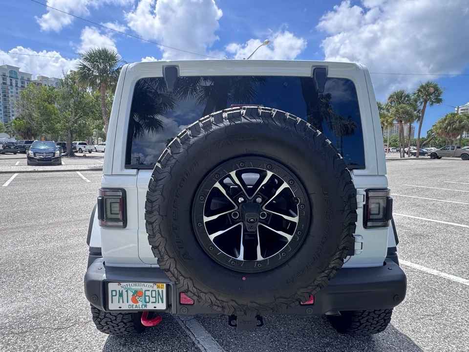 2024 Jeep JL Wrangler Rubicon 392 - Image 12 of 30