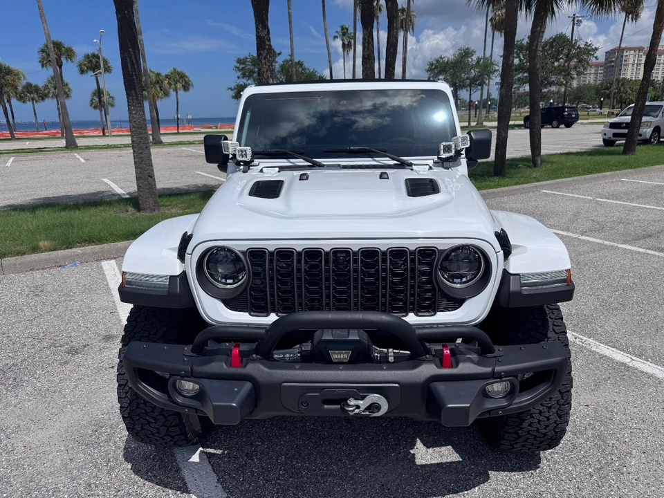 2024 Jeep JL Wrangler Rubicon 392 - Image 9 of 30