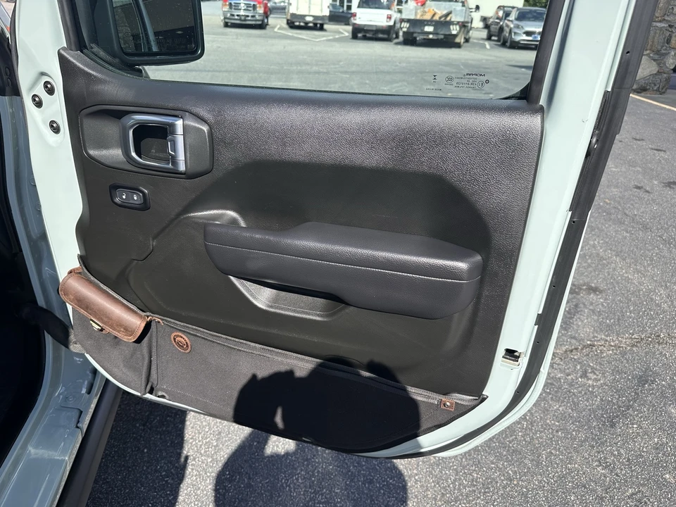 2024 Jeep JL Wrangler Rubicon 392 - Image 13 of 29