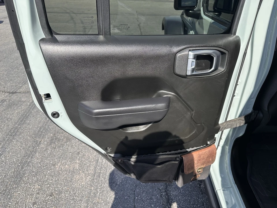 2024 Jeep JL Wrangler Rubicon 392 - Image 11 of 29