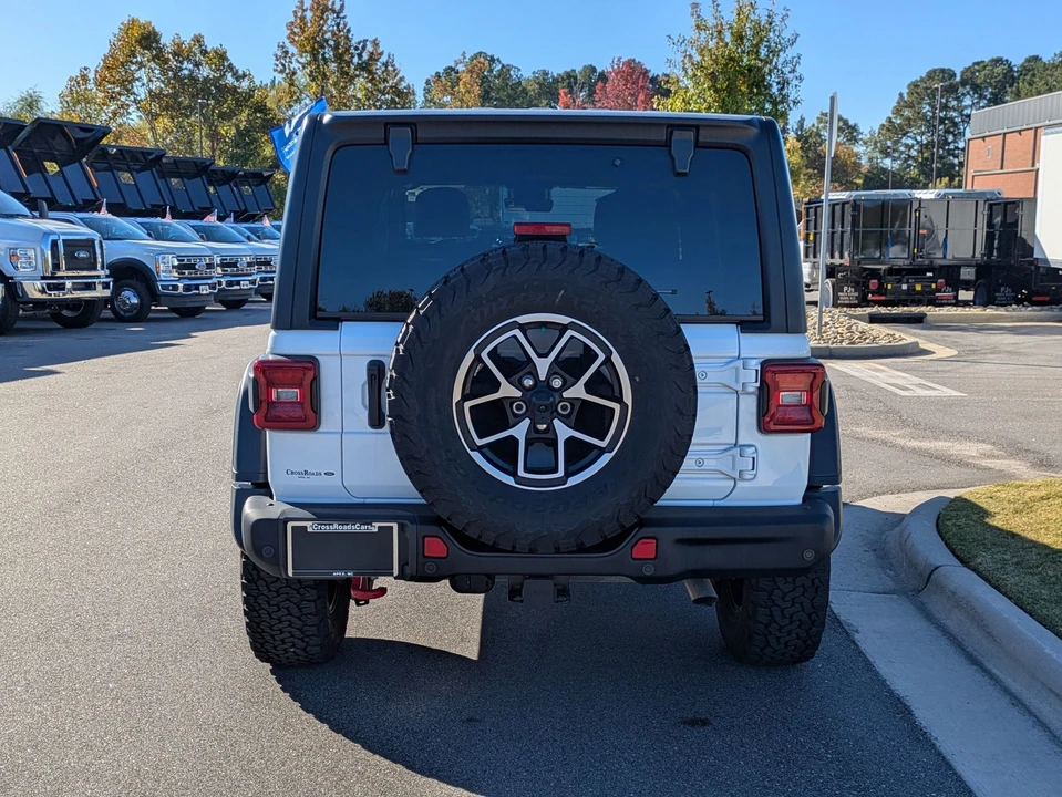 2024 Jeep JL Wrangler - Image 5 of 12