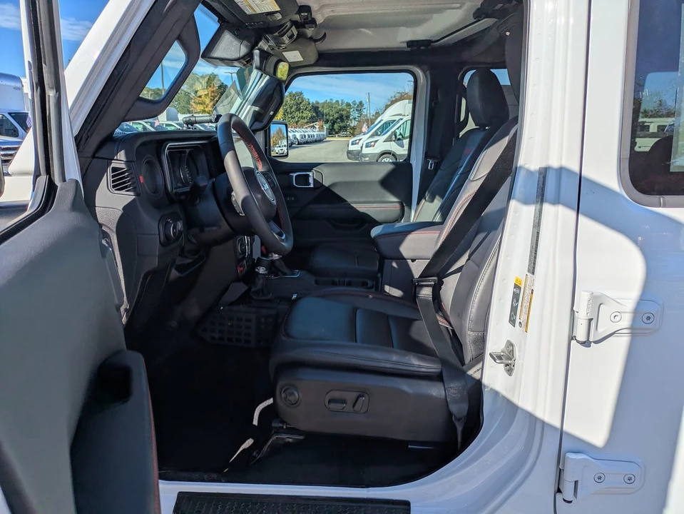 2024 Jeep JL Wrangler - Image 13 of 21