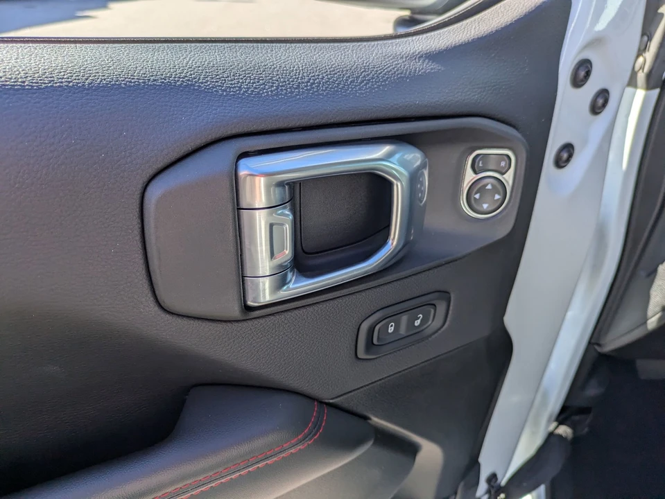 2024 Jeep JL Wrangler - Image 17 of 21
