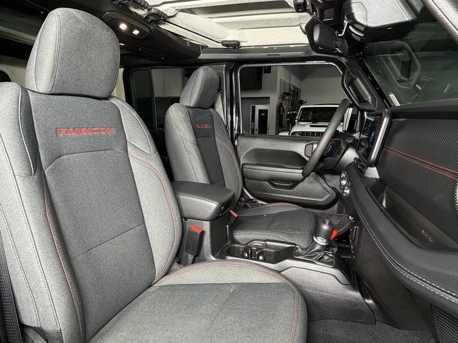2024 Jeep JL Wrangler Rubicon 392 - Image 17 of 29