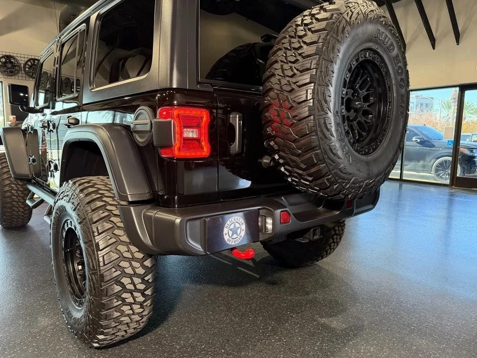 2024 Jeep JL Wrangler Rubicon 392 - Image 10 of 29