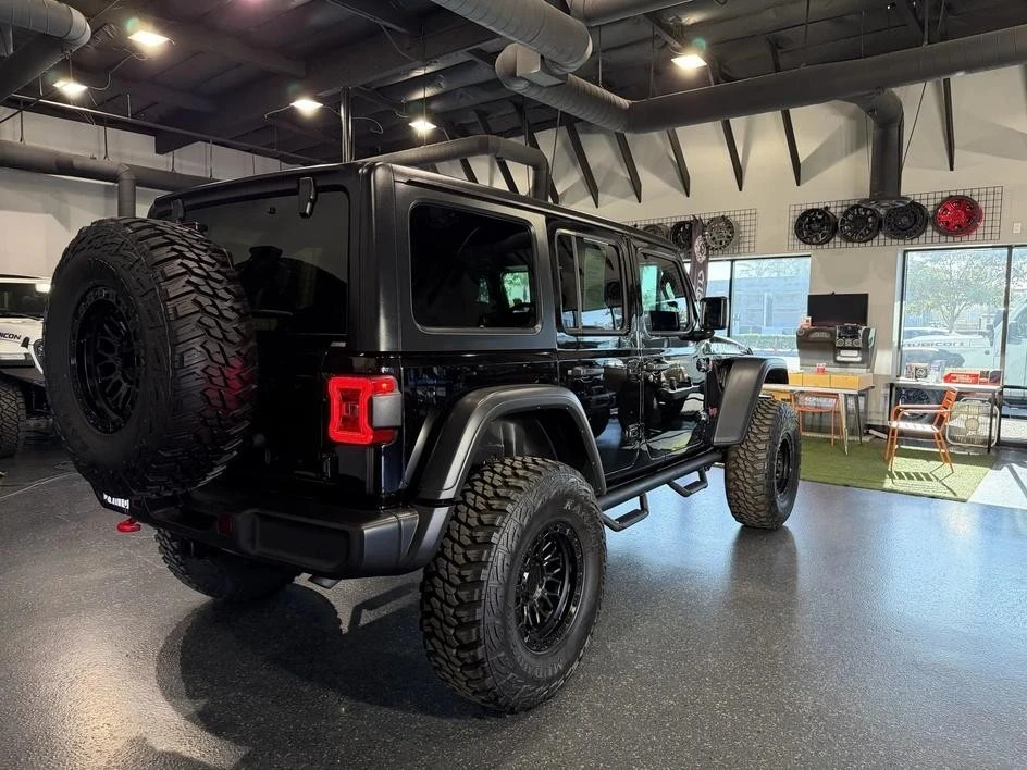 2024 Jeep JL Wrangler Rubicon 392 - Image 28 of 29