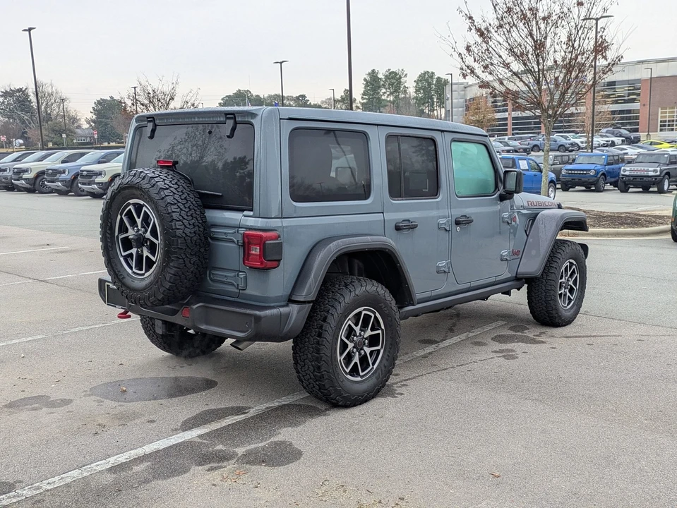 2024 Jeep JL Wrangler - Image 4 of 12