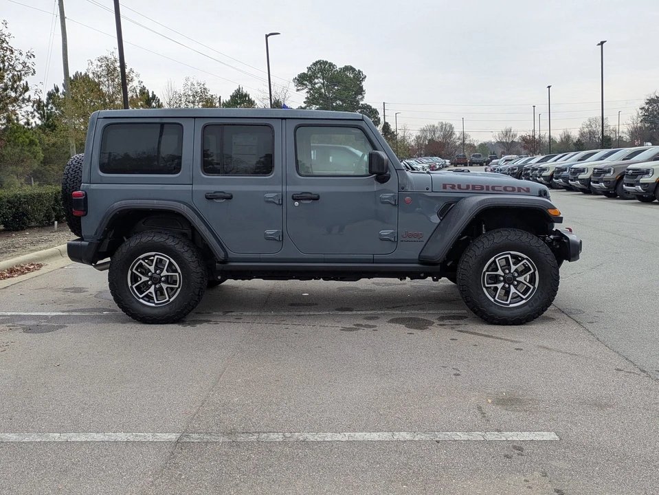 2024 Jeep JL Wrangler - Image 3 of 12
