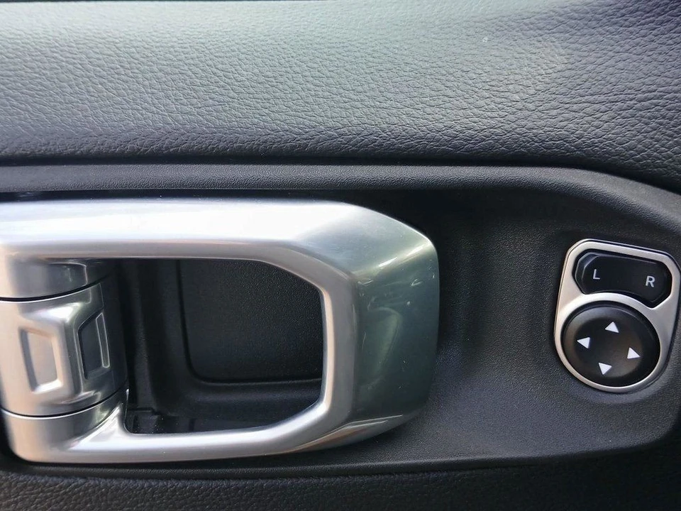 2024 Jeep JL Wrangler - Image 9 of 21