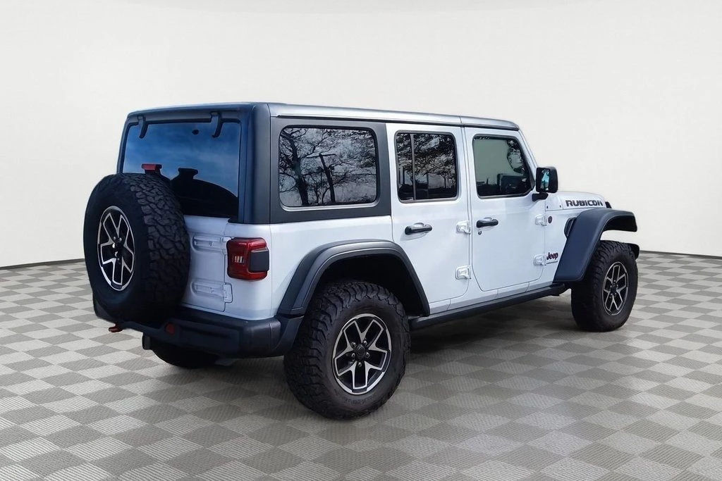2024 Jeep JL Wrangler - Image 7 of 21