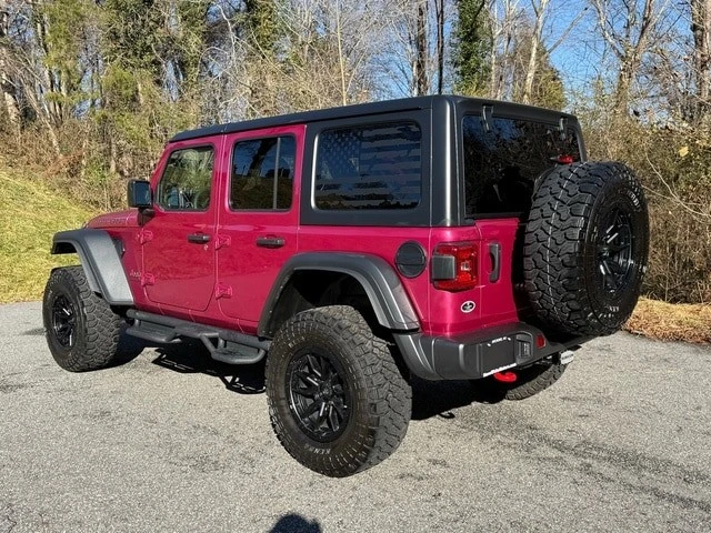 2024 Jeep JL Wrangler - Image 8 of 12